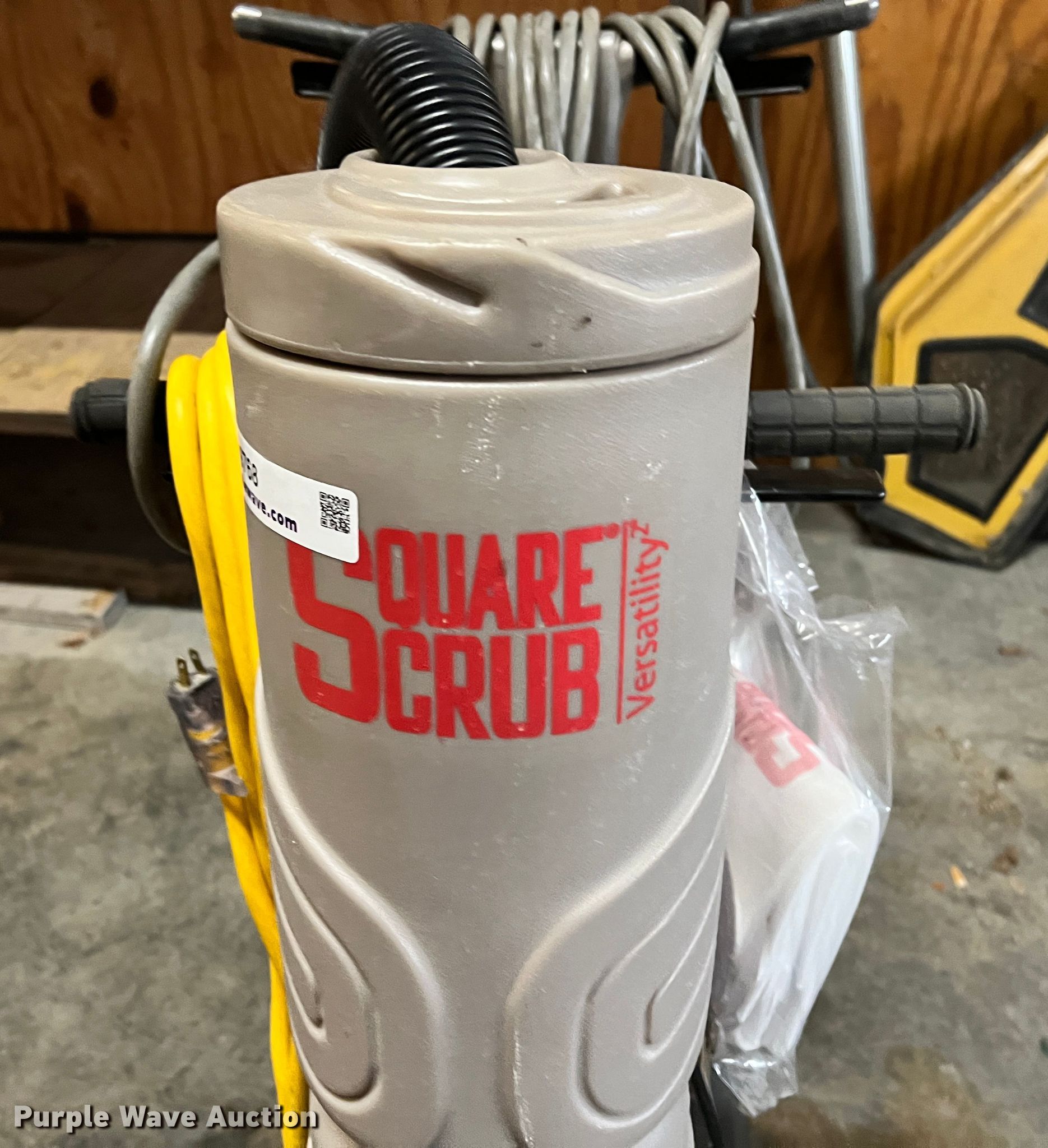 (2) Square Scrub EBG18P floor prep machines in Joplin, MO Item KN9768