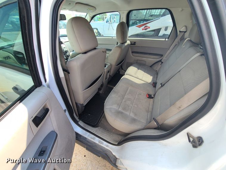image for item DI6149 2010 Ford Escape  SUV