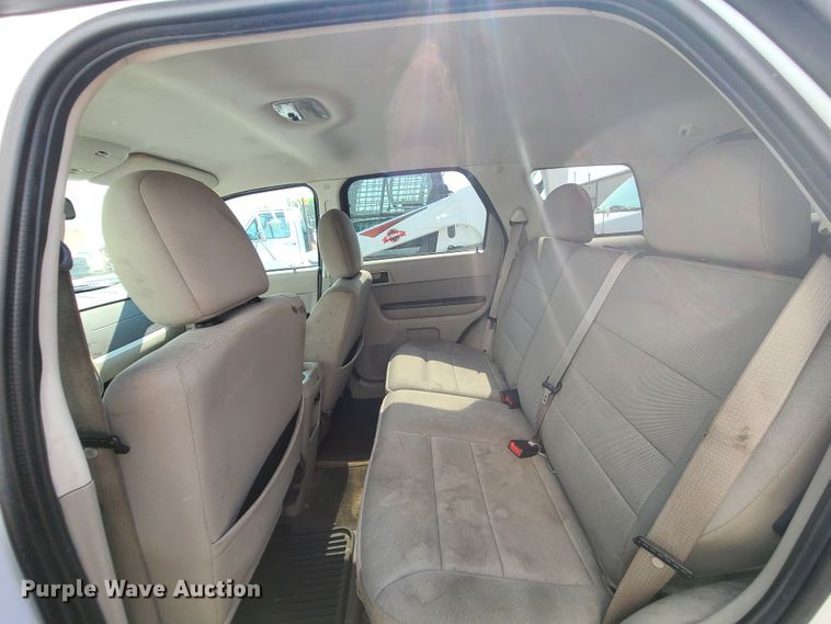 image for item DI6149 2010 Ford Escape  SUV