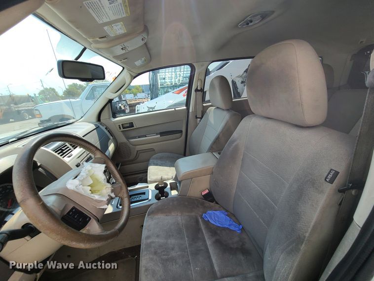 image for item DI6149 2010 Ford Escape  SUV