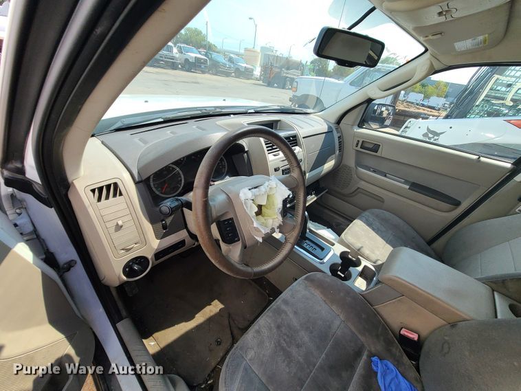 image for item DI6149 2010 Ford Escape  SUV