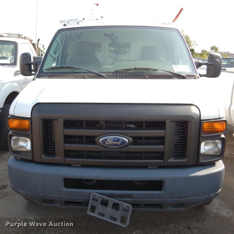 image for item DM5050 2012 Ford E350 Super Duty  van