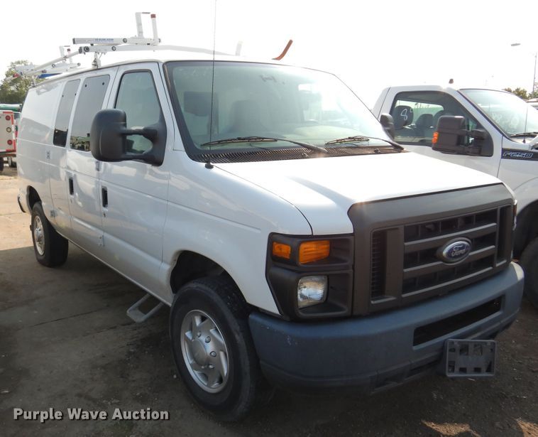 image for item DM5050 2012 Ford E350 Super Duty  van