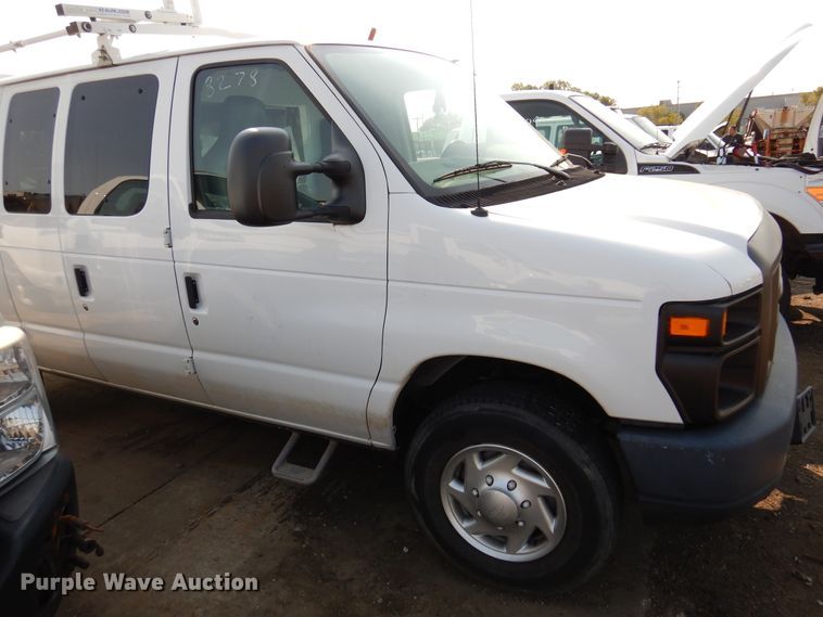 image for item DM5050 2012 Ford E350 Super Duty  van