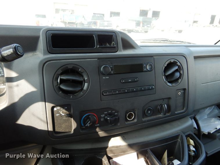 image for item DM5050 2012 Ford E350 Super Duty  van