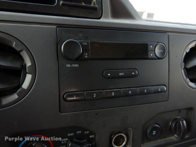 image for item DM5050 2012 Ford E350 Super Duty  van