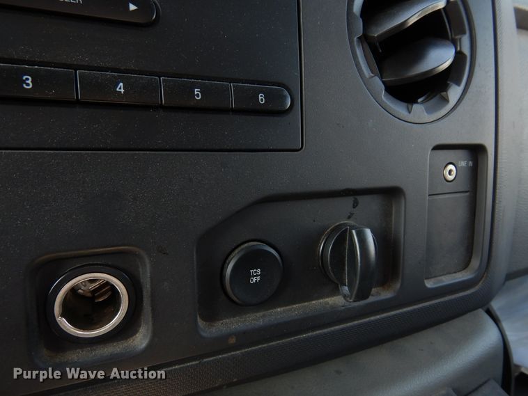 image for item DM5050 2012 Ford E350 Super Duty  van