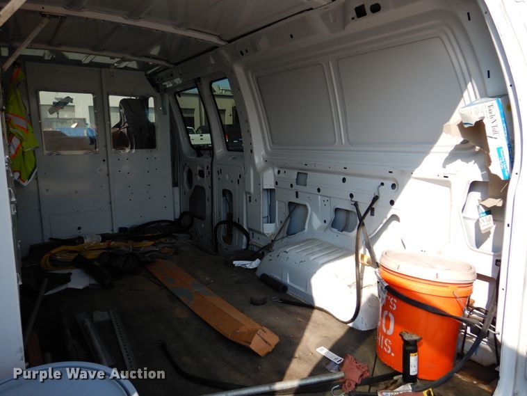 image for item DM5050 2012 Ford E350 Super Duty  van