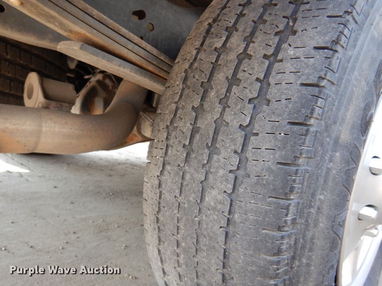 image for item DM5050 2012 Ford E350 Super Duty  van