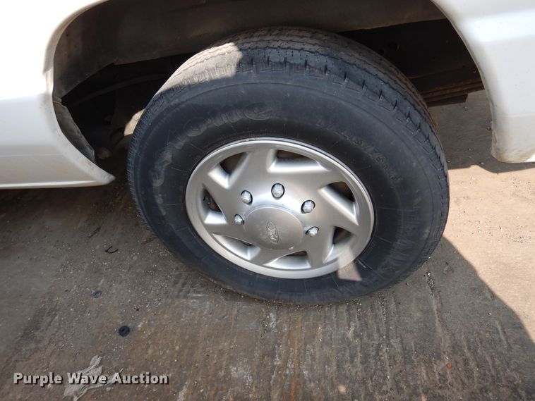 image for item DM5050 2012 Ford E350 Super Duty  van