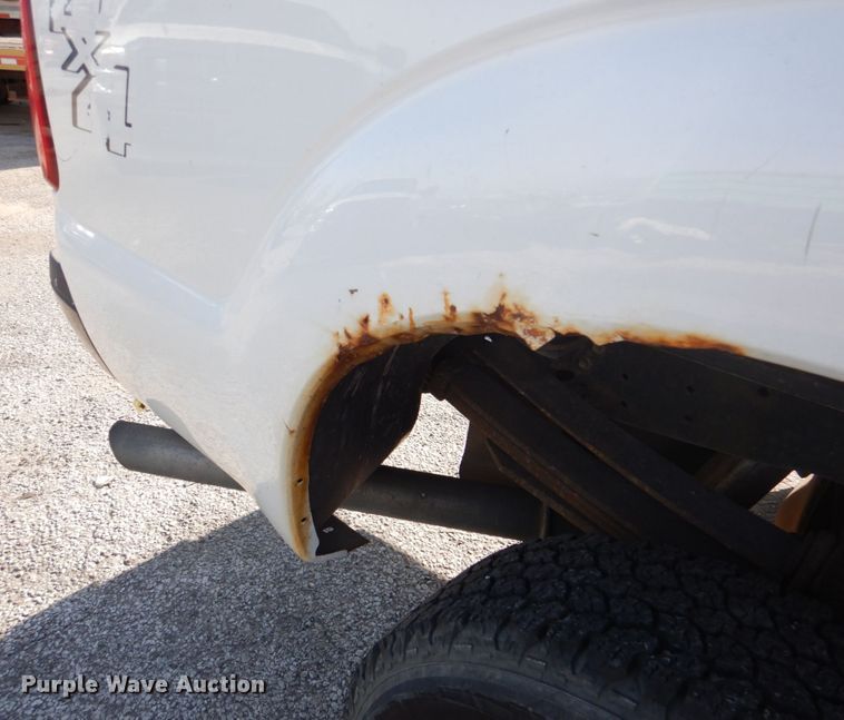 image for item DN2572 2011 Ford F350 Super Duty  pickup truck