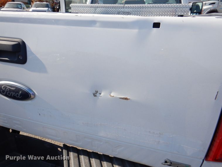 image for item DN2572 2011 Ford F350 Super Duty  pickup truck