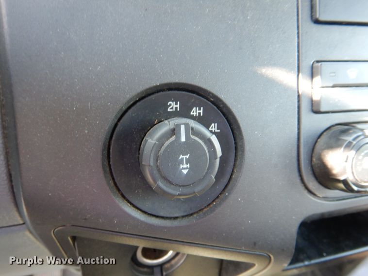 image for item DN2572 2011 Ford F350 Super Duty  pickup truck