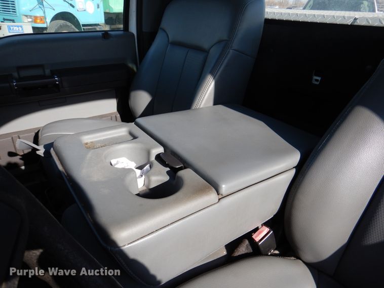 image for item DN2572 2011 Ford F350 Super Duty  pickup truck