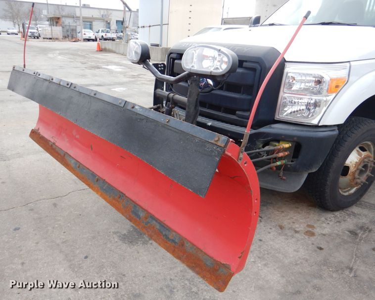 image for item DN2576 2011 Ford F350 Super Duty  dump bed pickup truck
