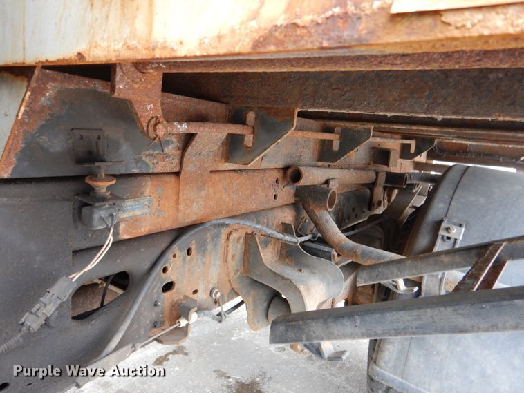 image for item DN2576 2011 Ford F350 Super Duty  dump bed pickup truck