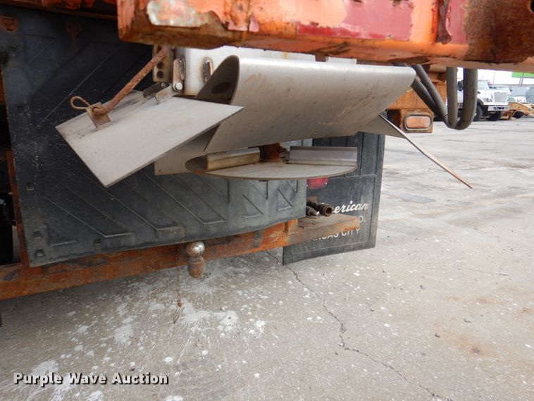 image for item DN2576 2011 Ford F350 Super Duty  dump bed pickup truck