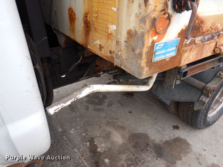 image for item DN2576 2011 Ford F350 Super Duty  dump bed pickup truck