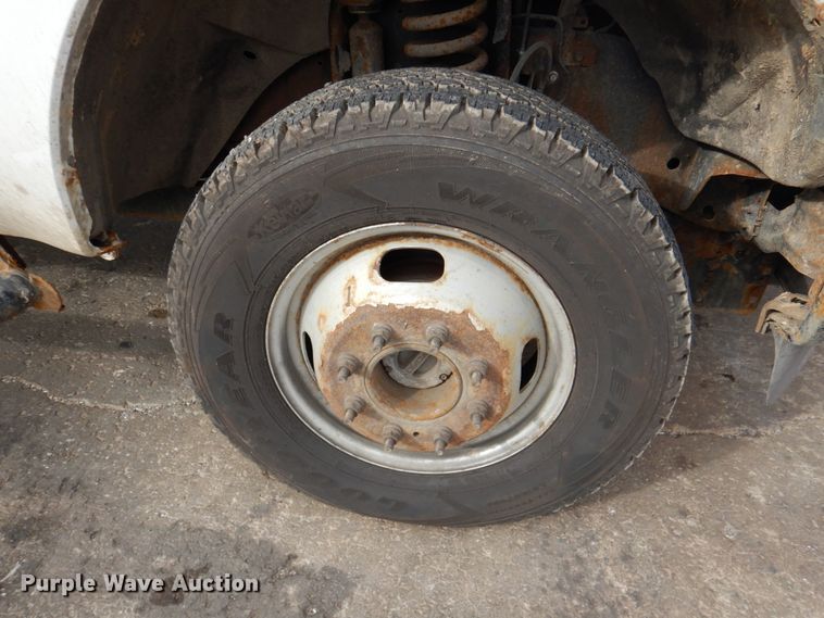 image for item DN2576 2011 Ford F350 Super Duty  dump bed pickup truck