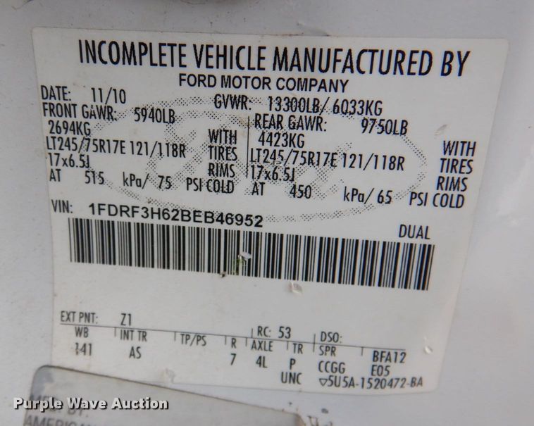 image for item DN2576 2011 Ford F350 Super Duty  dump bed pickup truck