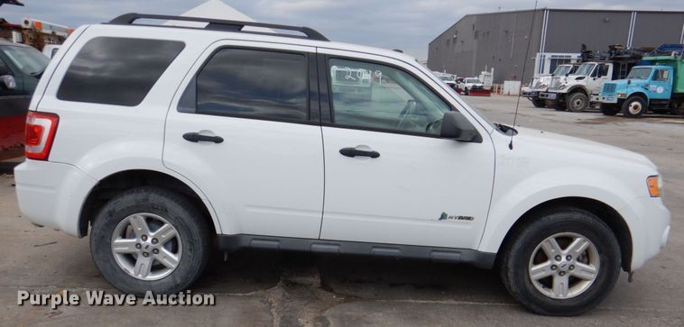 image for item DN2579 2011 Ford Escape Hybrid  SUV