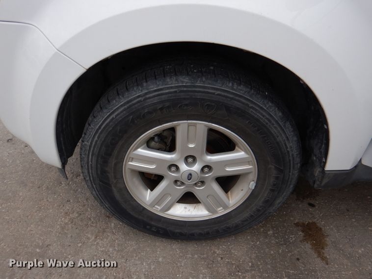 image for item DN2579 2011 Ford Escape Hybrid  SUV