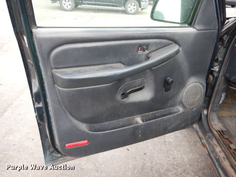 image for item DN2580 2002 Chevrolet Silverado 1500  pickup truck