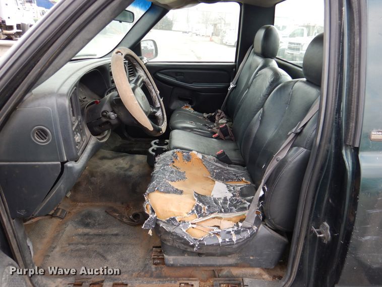 image for item DN2580 2002 Chevrolet Silverado 1500  pickup truck