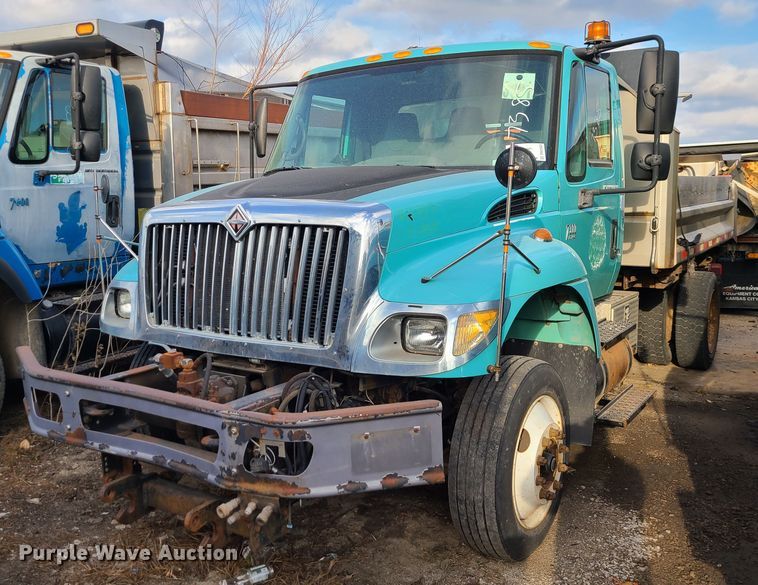 image for item DN2583 2007 International 7300  dump truck