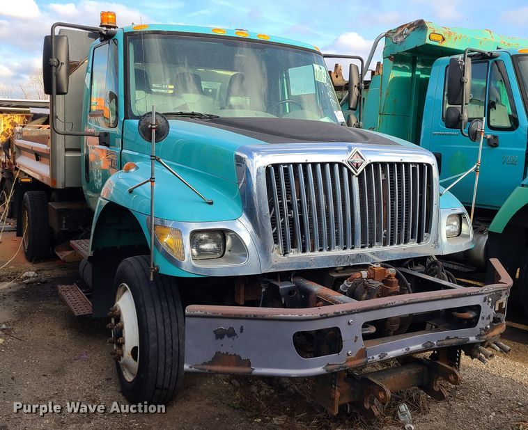 image for item DN2583 2007 International 7300  dump truck