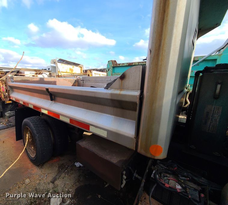 image for item DN2583 2007 International 7300  dump truck