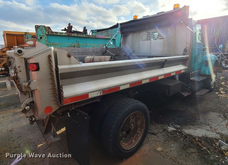 image for item DN2583 2007 International 7300  dump truck