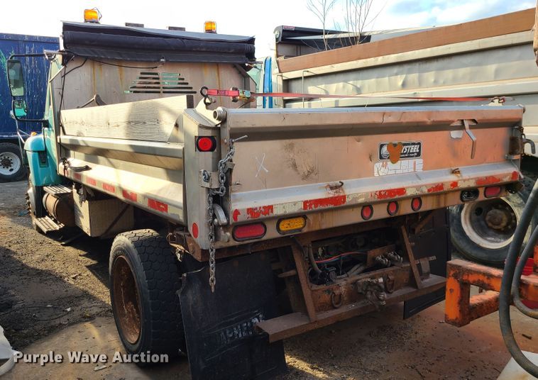 image for item DN2583 2007 International 7300  dump truck