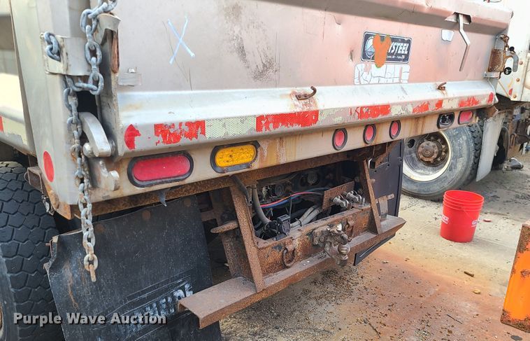 image for item DN2583 2007 International 7300  dump truck