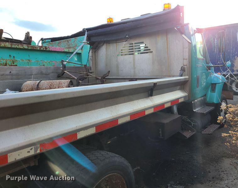 image for item DN2583 2007 International 7300  dump truck