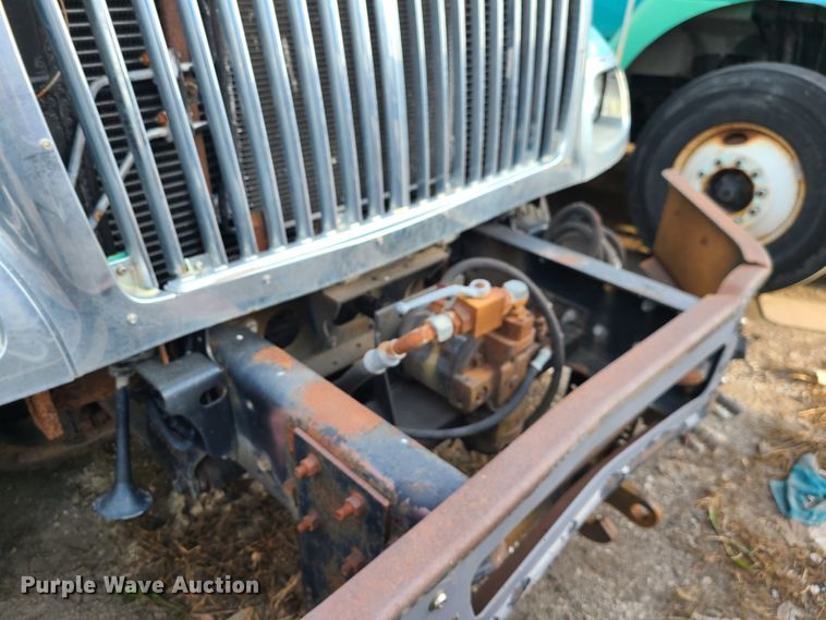 image for item DN2583 2007 International 7300  dump truck