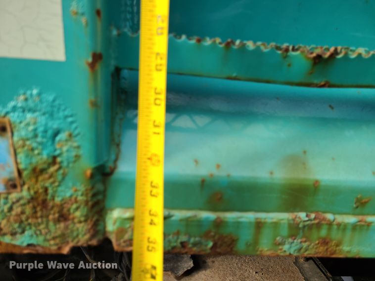 image for item DN2584 2004 International 7300  dump truck