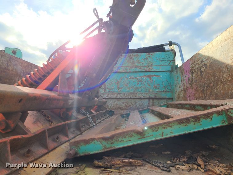 image for item DN2584 2004 International 7300  dump truck