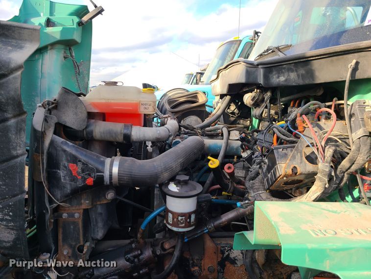 image for item DN2585 2007 International 7400  dump truck