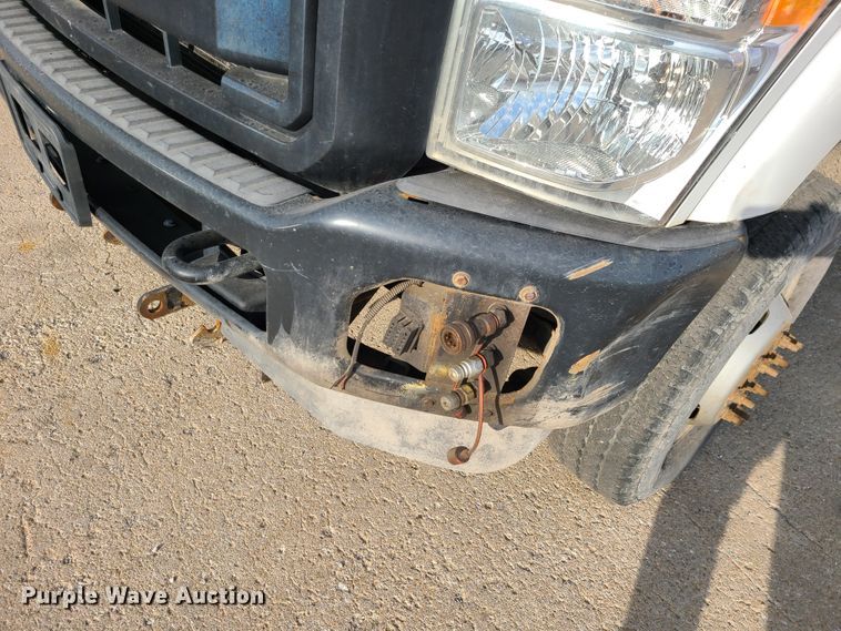 image for item DN2587 2011 Ford F350 Super Duty  dump bed pickup truck