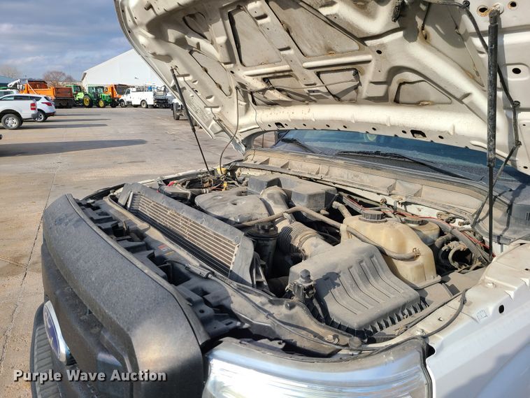 image for item DN2587 2011 Ford F350 Super Duty  dump bed pickup truck