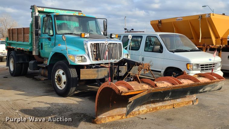 image for item DN2588 2007 International 7400  dump truck