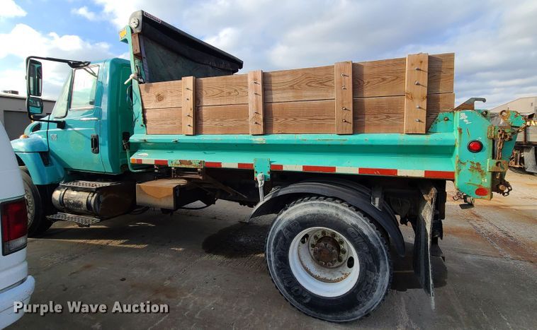 image for item DN2588 2007 International 7400  dump truck