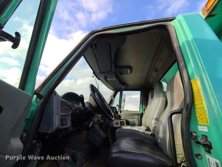 image for item DN2588 2007 International 7400  dump truck