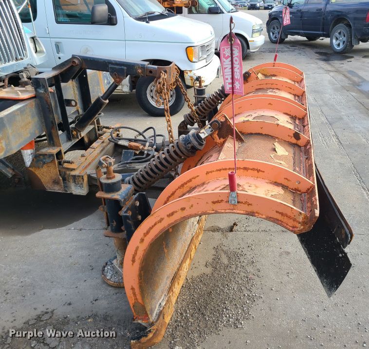 image for item DN2588 2007 International 7400  dump truck