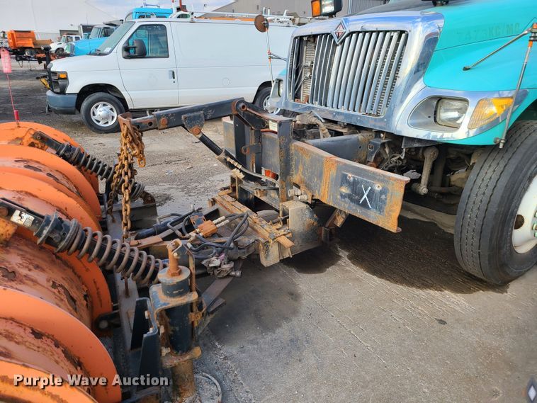 image for item DN2588 2007 International 7400  dump truck