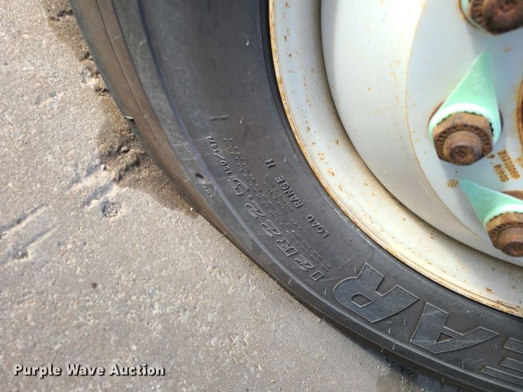 image for item DN2588 2007 International 7400  dump truck