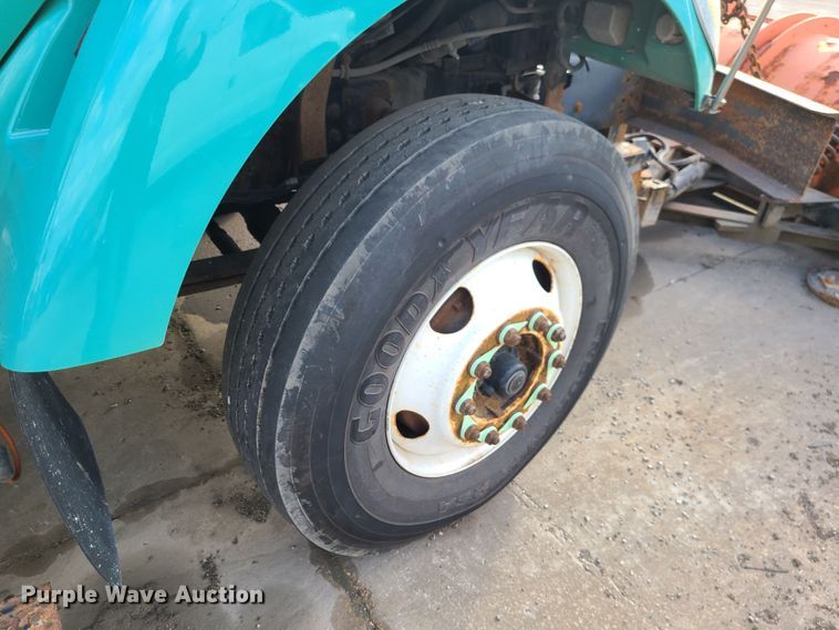 image for item DN2588 2007 International 7400  dump truck