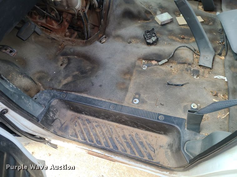 image for item DN2589 1995 Ford Club Wagon  van