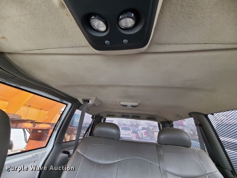 image for item DN2590 2002 Chevrolet Astro  van